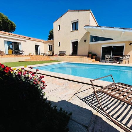 Annexe Des Pins - Studio Gite Avec Piscine & Climatisation Villeneuve-lès-Béziers Esterno foto